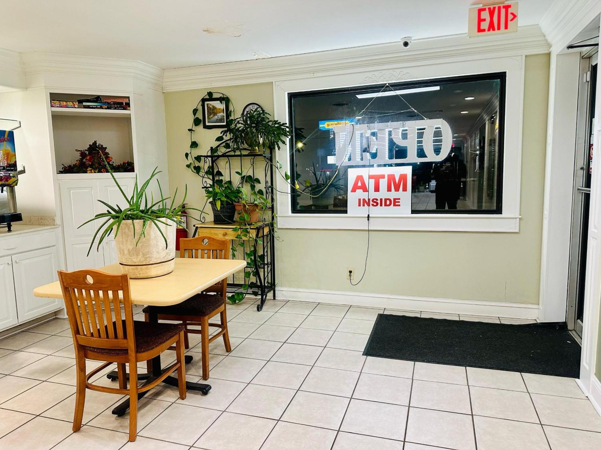 דנוויל Astoria Hotel North מראה חיצוני תמונה